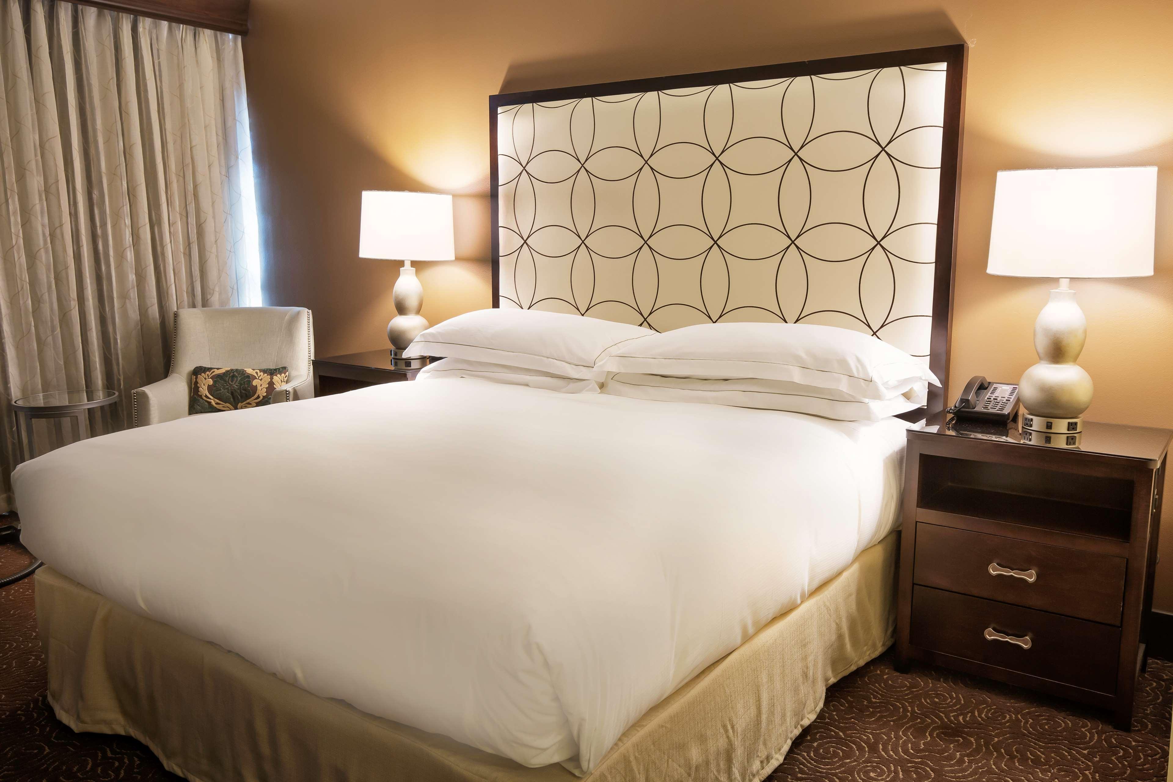 מלון Hilton Baton Rouge Capitol Center מראה חיצוני תמונה